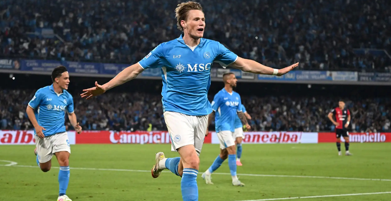 NAPOLI - CAGLIARI 2:0